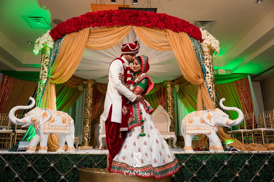 Indian wedding photography Hyatt Dallas bridal party