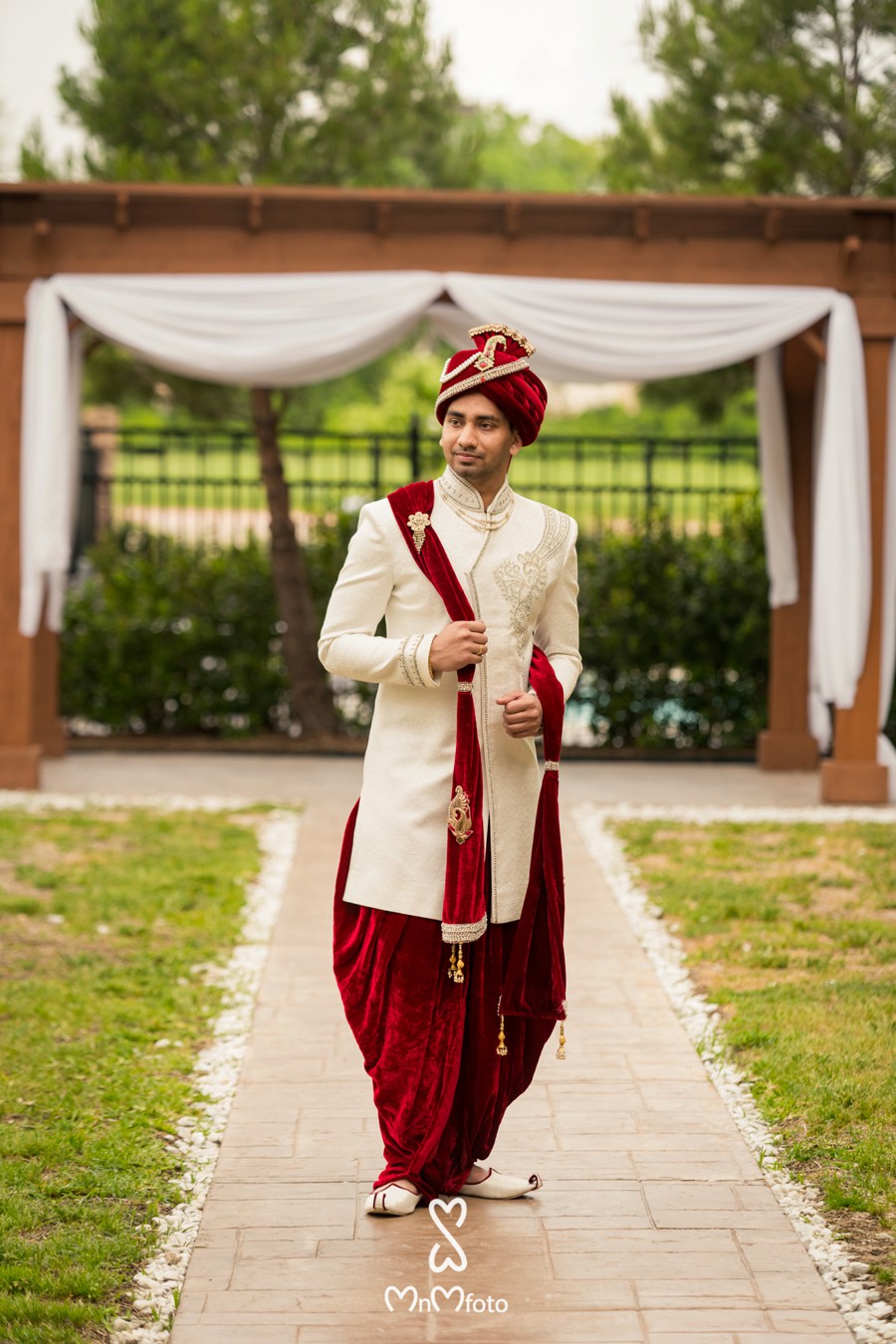 Indian Gujarati Wedding Photography Dallas groom coverage