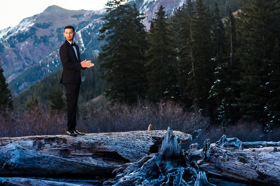 maroon bells engagement photos in aspen colorado