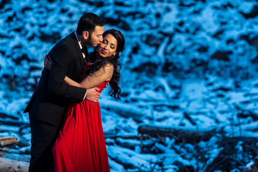 maroon bells engagement photos in aspen colorado