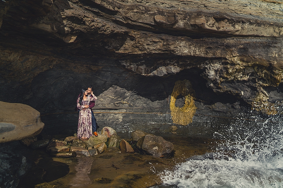 San Diego engagement photos at sunset cliffs 