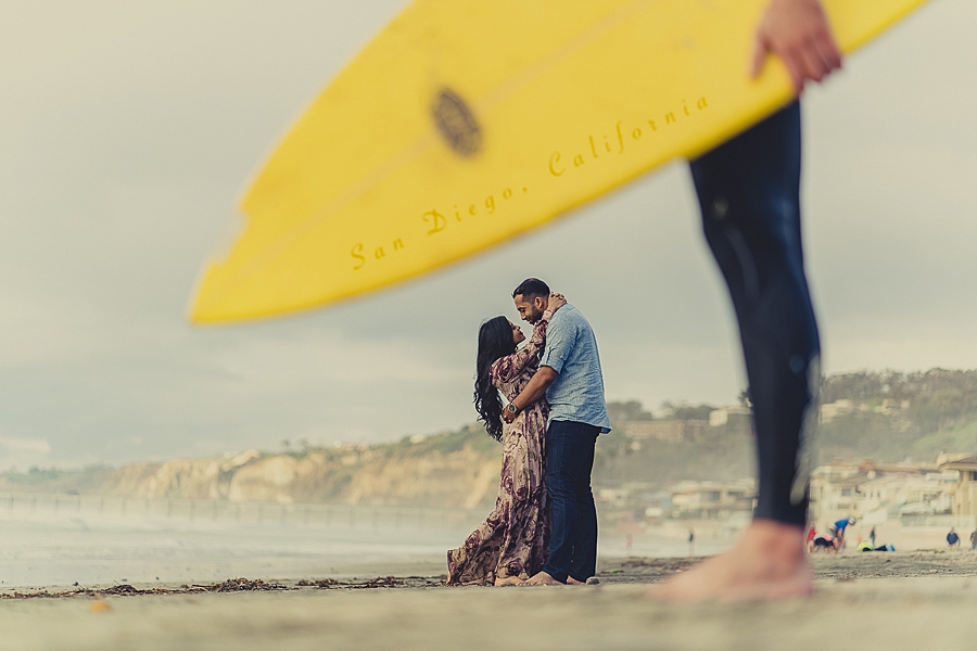 San Diego engagement photos at sunset cliffs 