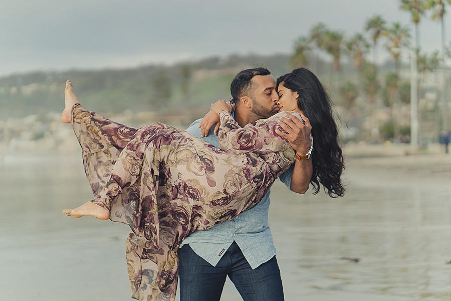 San Diego La Jolla Beach engagement photos 