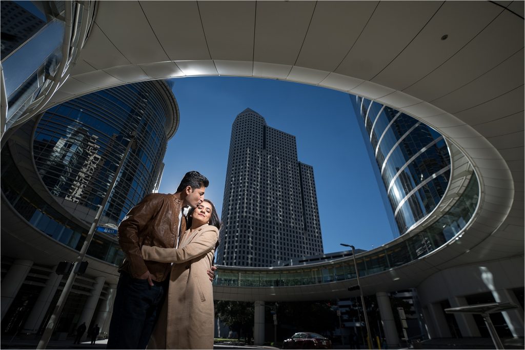 engagement photos in downtown houston chevron building