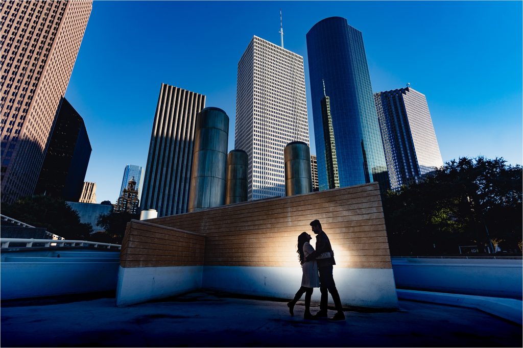 Houston engagement photos in downtown houston silhoutte