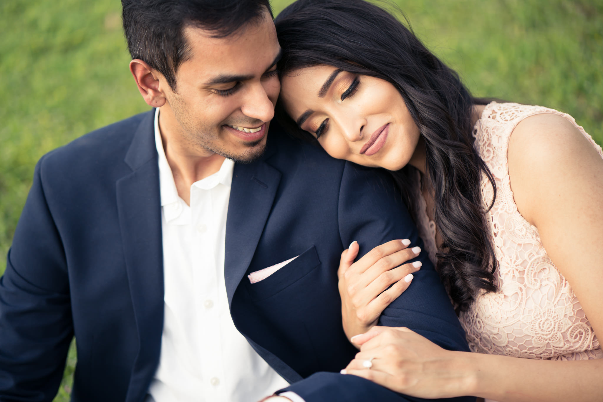 White Rock Lake Dallas Engagement Photos