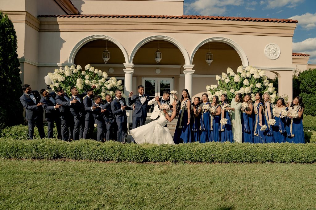 Villa Lombardi’s bridal party wedding photos
